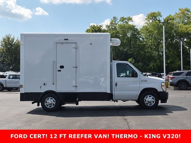 Certified 2023 Ford E-350 and Econoline 350 Super Duty w/ Power Windows & Locks Group RWD image 4
