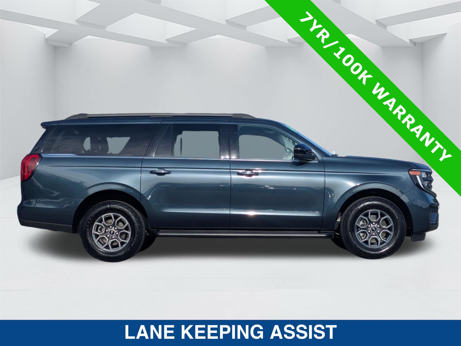 Certified 2025 Ford Expedition Max Active RWD image 4