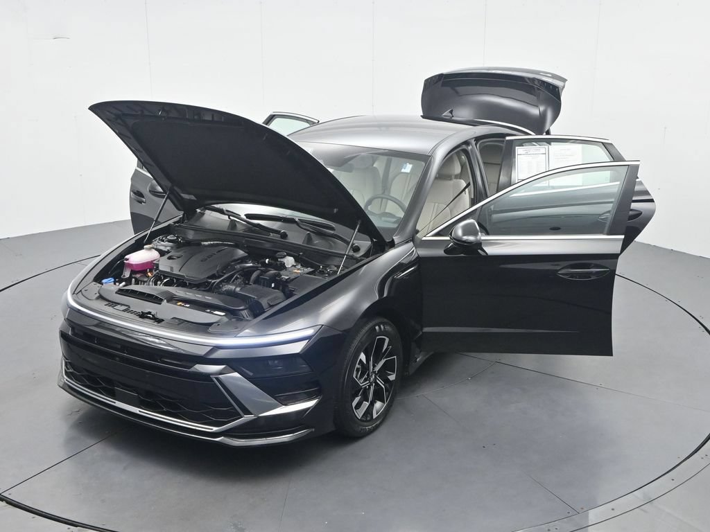 Used 2025 Hyundai Sonata SEL FWD image 48