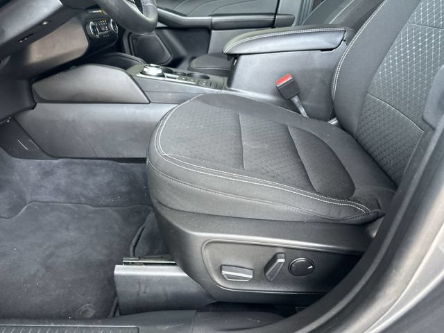 Certified 2023 Ford Escape Active w/ Cold Weather Package FWD image 13