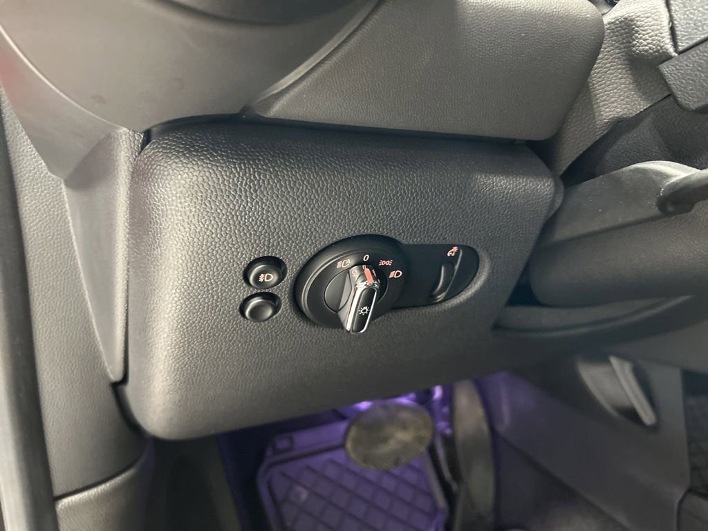 Used 2020 MINI Cooper S w/ Premium Package FWD image 14