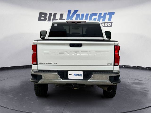 Used 2024 Chevrolet Silverado 2500 LTZ w/ LTZ Convenience Package AWD/4WD image 4