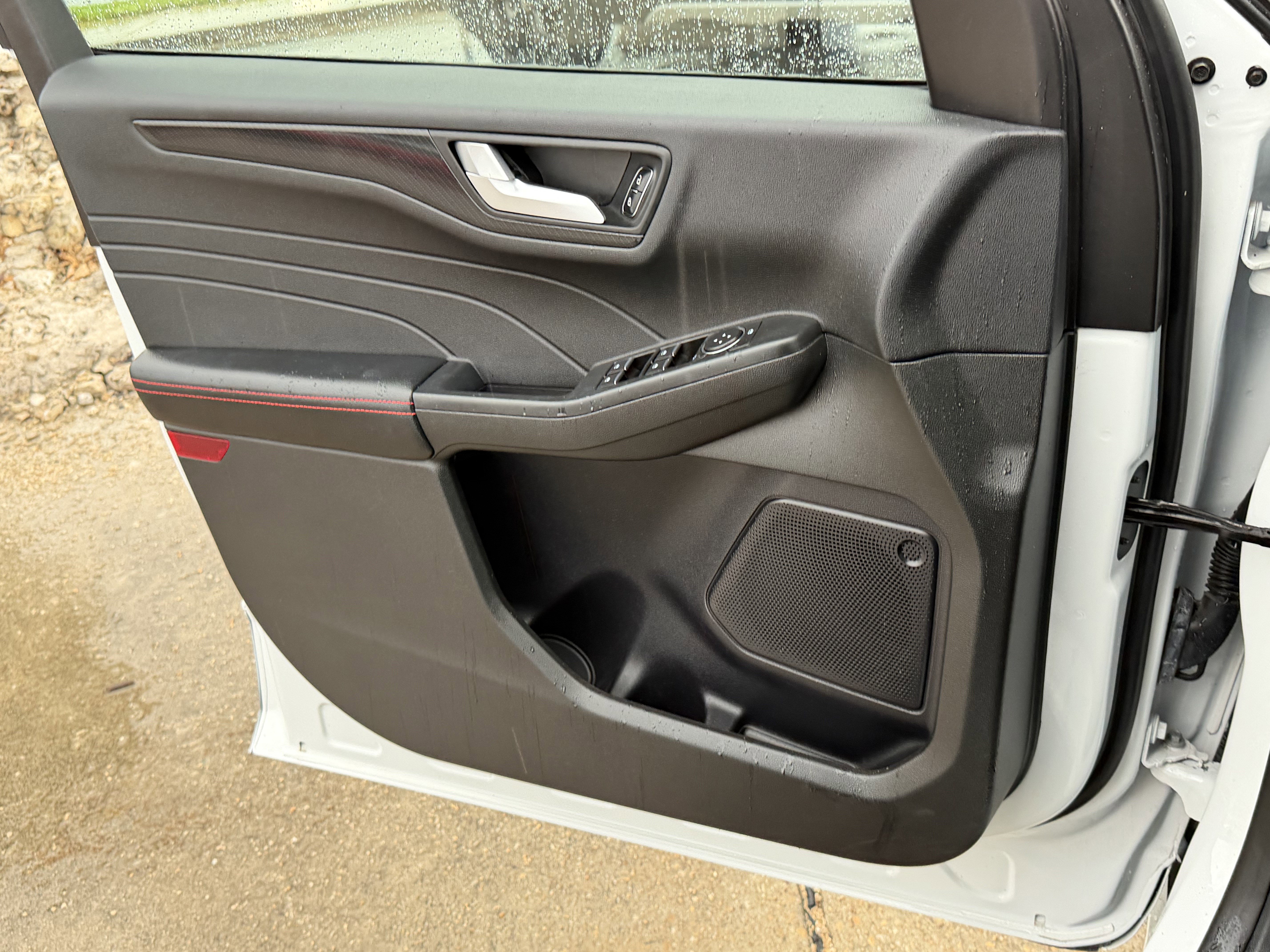 Certified 2023 Ford Escape ST-Line w/ Tech Pack #1 FWD image 23