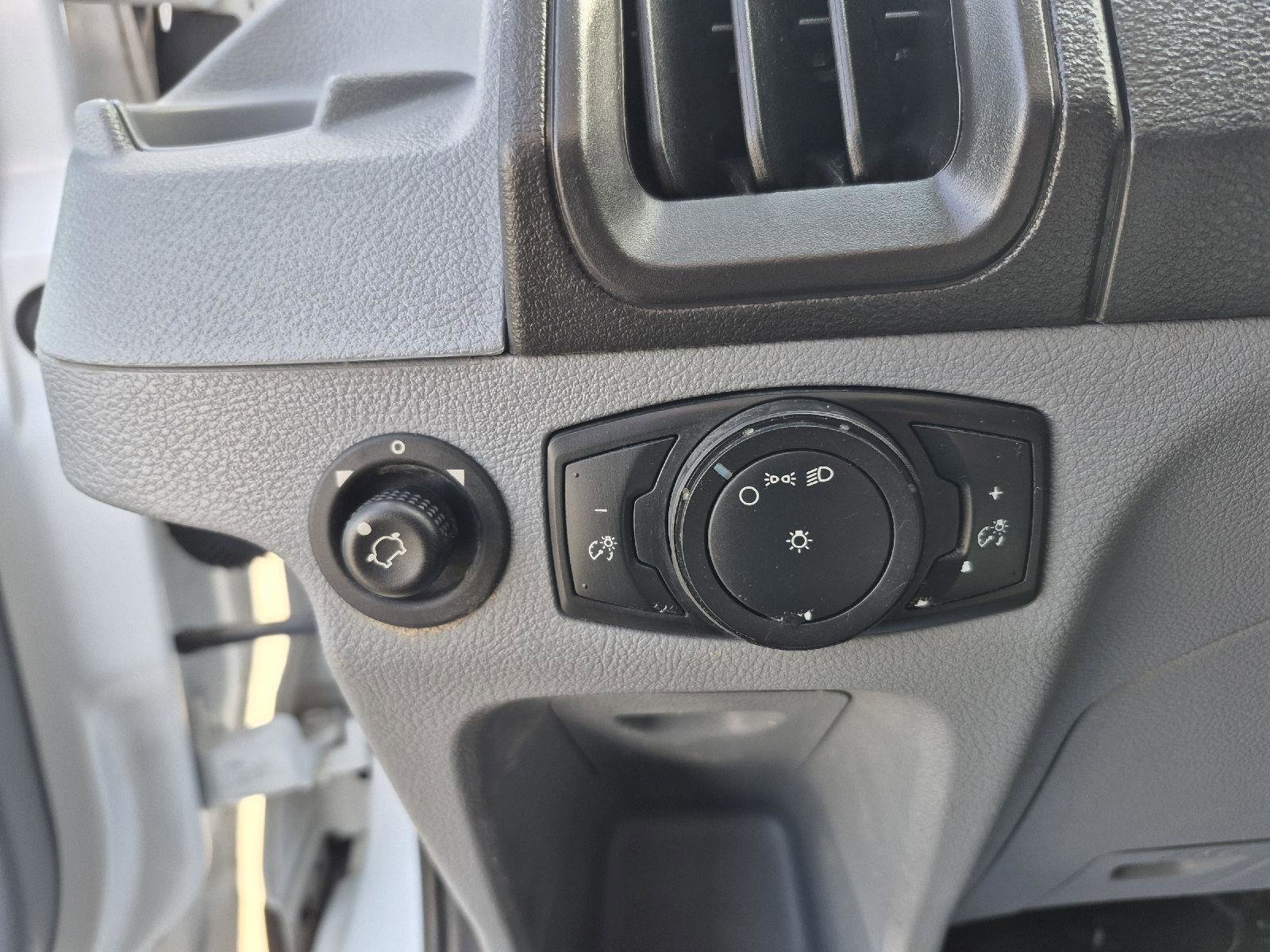 Certified 2019 Ford Transit 350 XL image 12