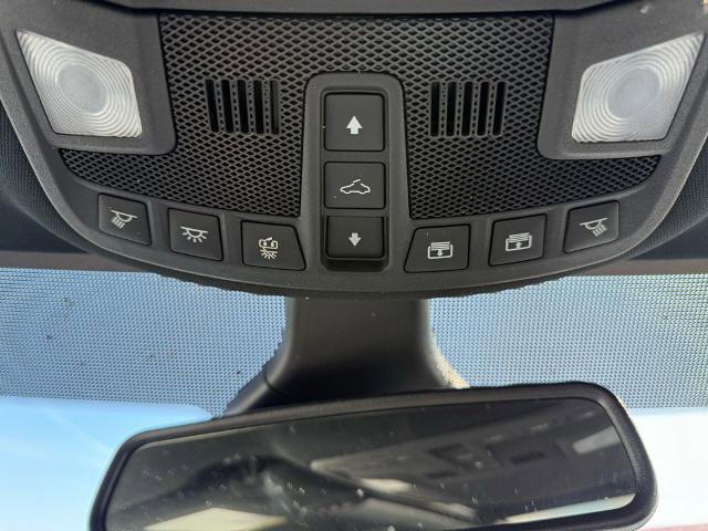 Certified 2023 Ford Edge ST-Line image 3