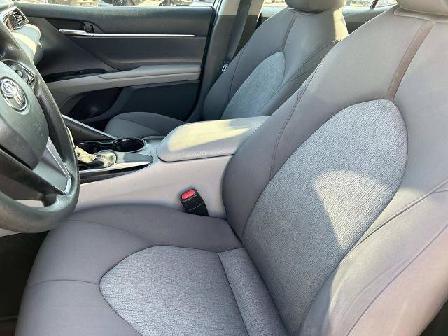 Used 2020 Toyota Camry LE FWD image 26