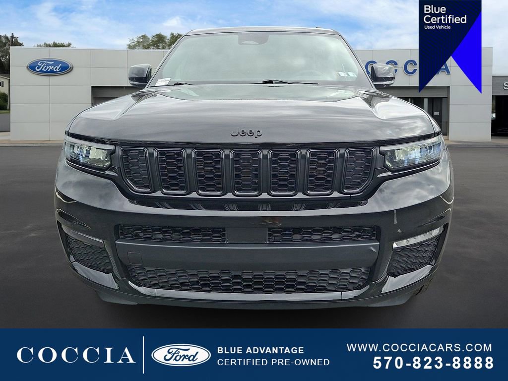 Used 2024 Jeep Grand Cherokee L Limited w/ Black Appearance Package AWD/4WD image 2
