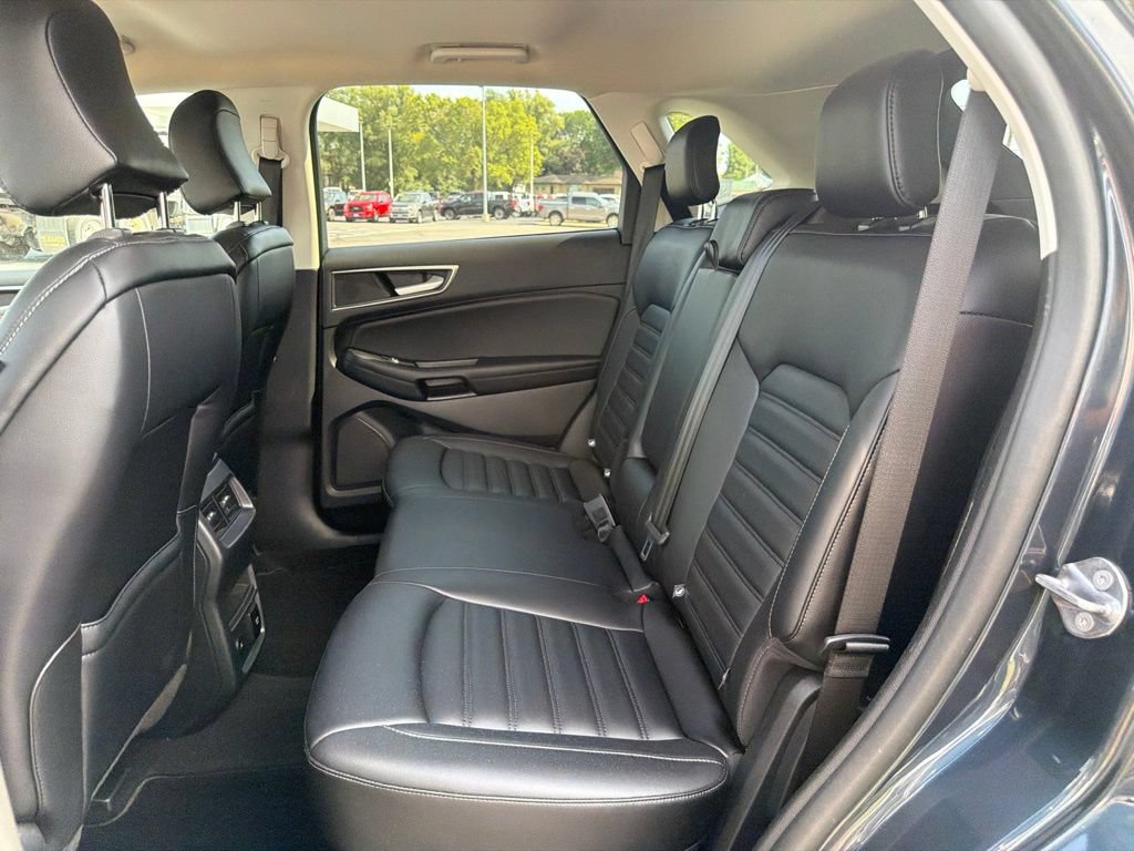 Certified 2024 Ford Edge SEL w/ Convenience Package AWD/4WD image 13
