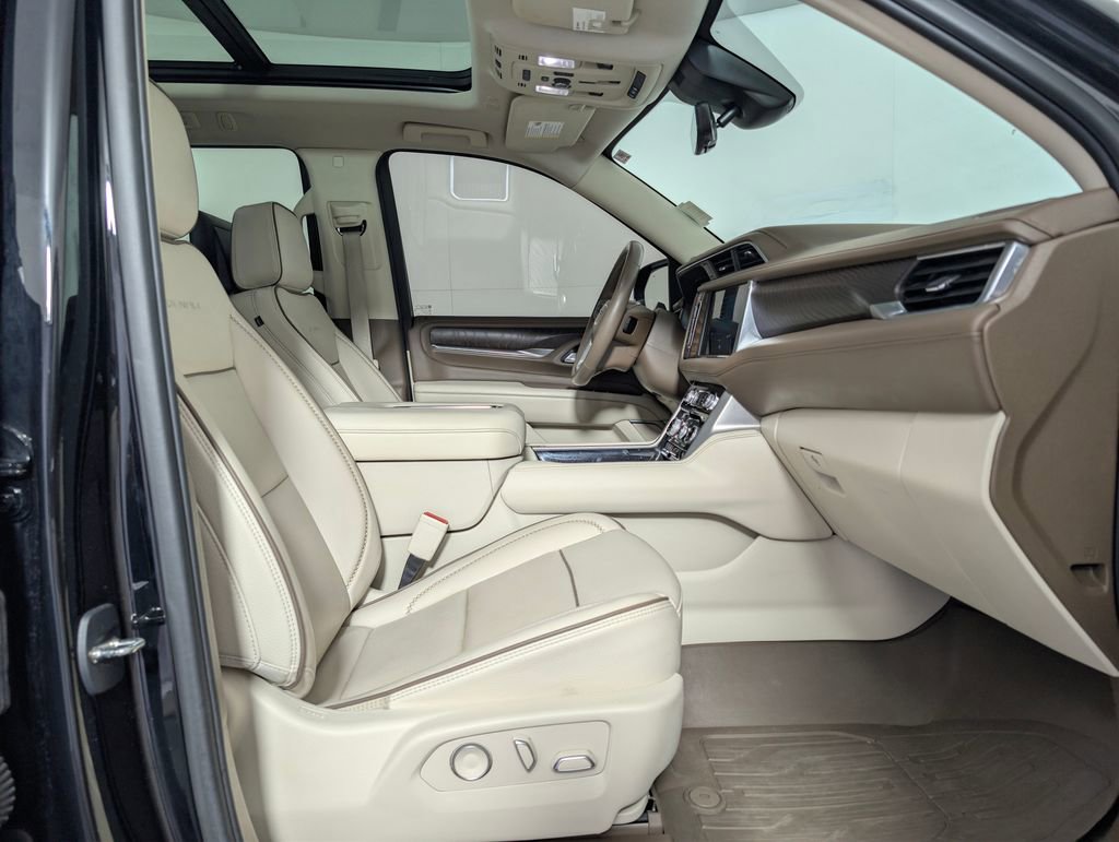 Used 2023 GMC Yukon Denali w/ Denali Reserve Package AWD/4WD image 12