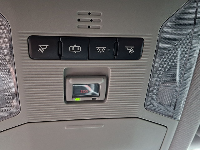 Used 2020 Toyota RAV4 LE w/ All Weather Liner Package AWD/4WD image 25