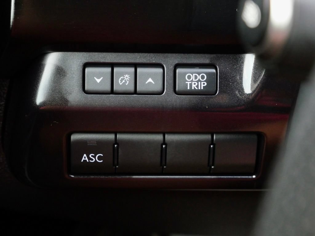 Used 2023 Lexus UX 250h F Sport FWD image 30
