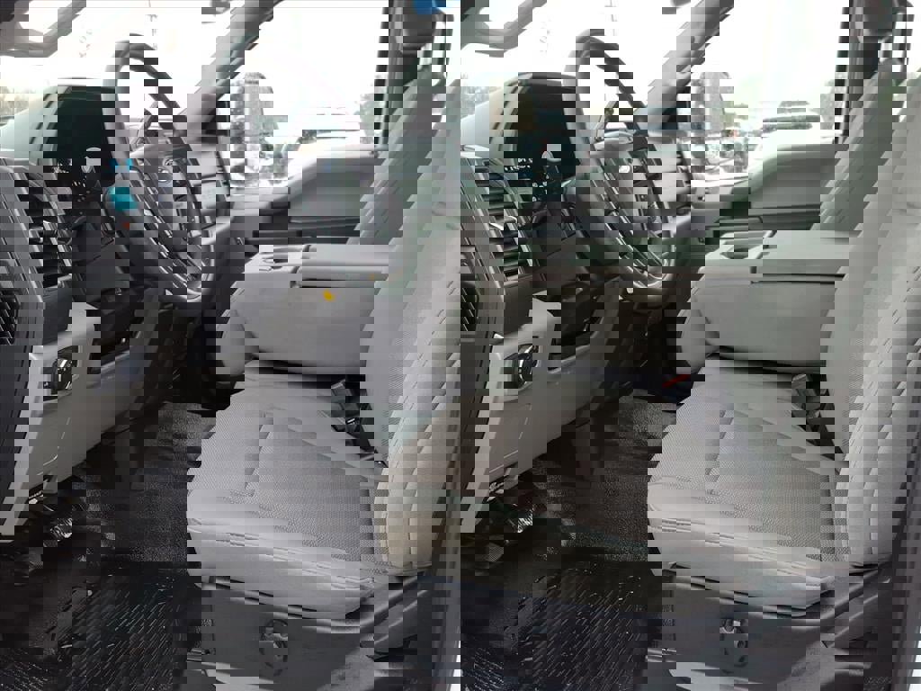 Certified 2020 Ford F250 XL w/ Power Equipment Group image 11