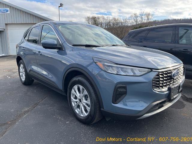 Certified 2023 Ford Escape Active w/ Tech Pack #2 image 2