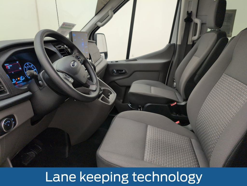 Certified 2025 Ford Transit 350 XLT image 5