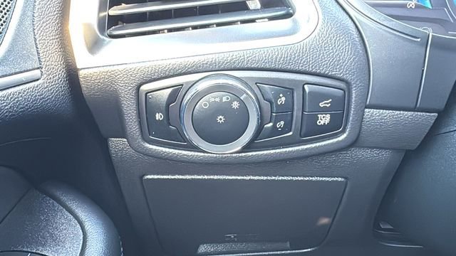 Certified 2024 Ford Edge SEL w/ Convenience Package image 17