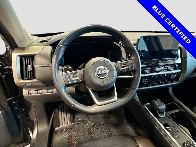 Used 2023 Nissan Pathfinder Platinum AWD/4WD image 10