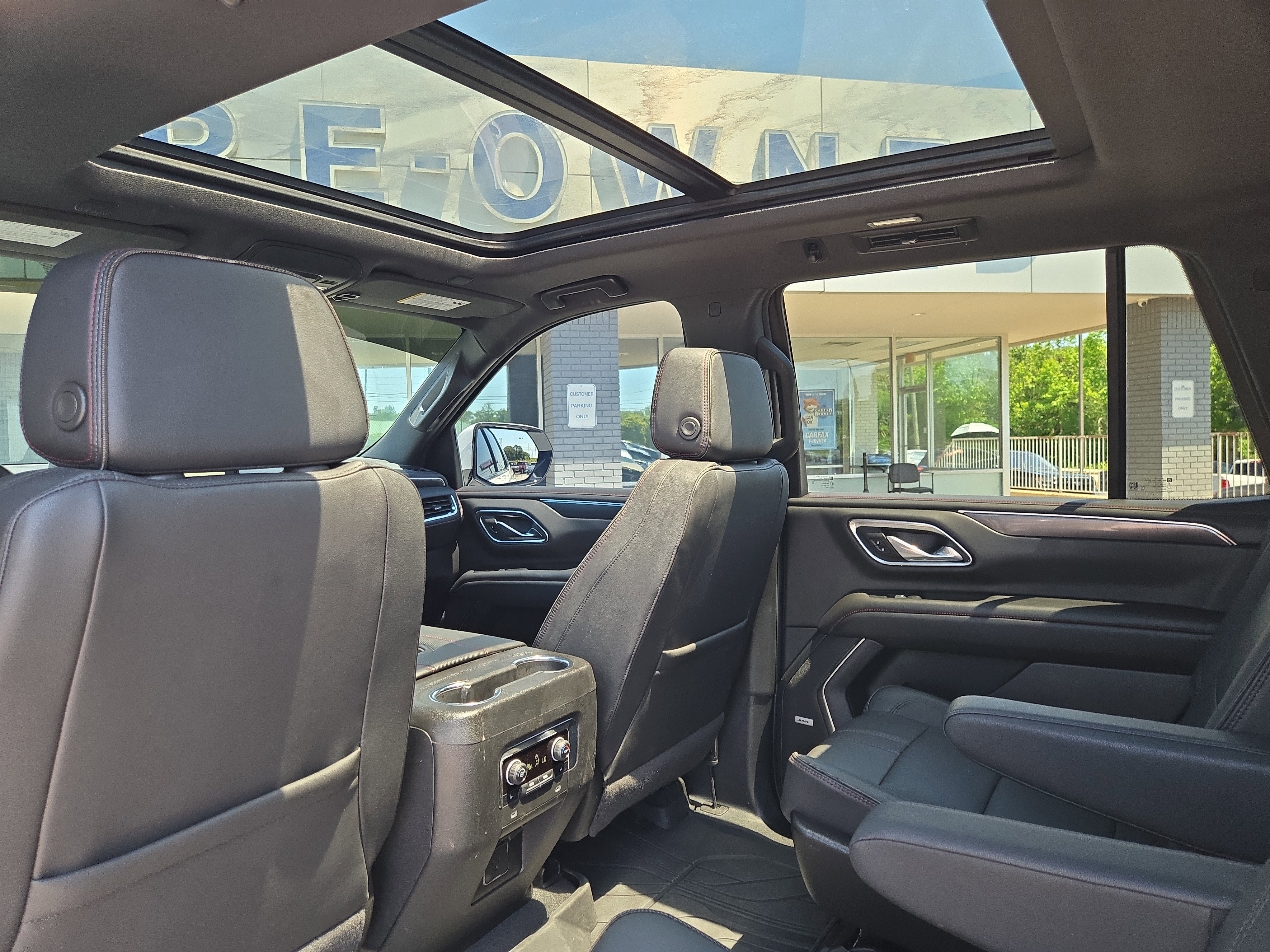 Used 2024 Chevrolet Tahoe RST w/ Luxury Package RWD image 21