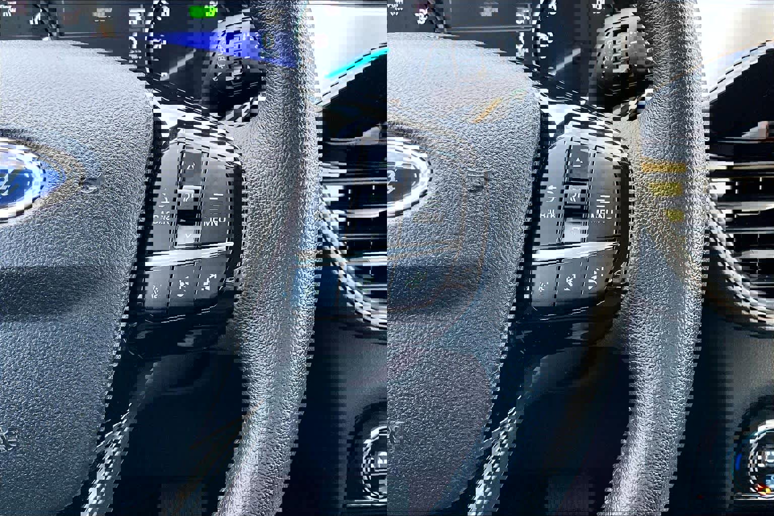 Certified 2021 Ford Escape SE w/ SE Sport Appearance Package image 26