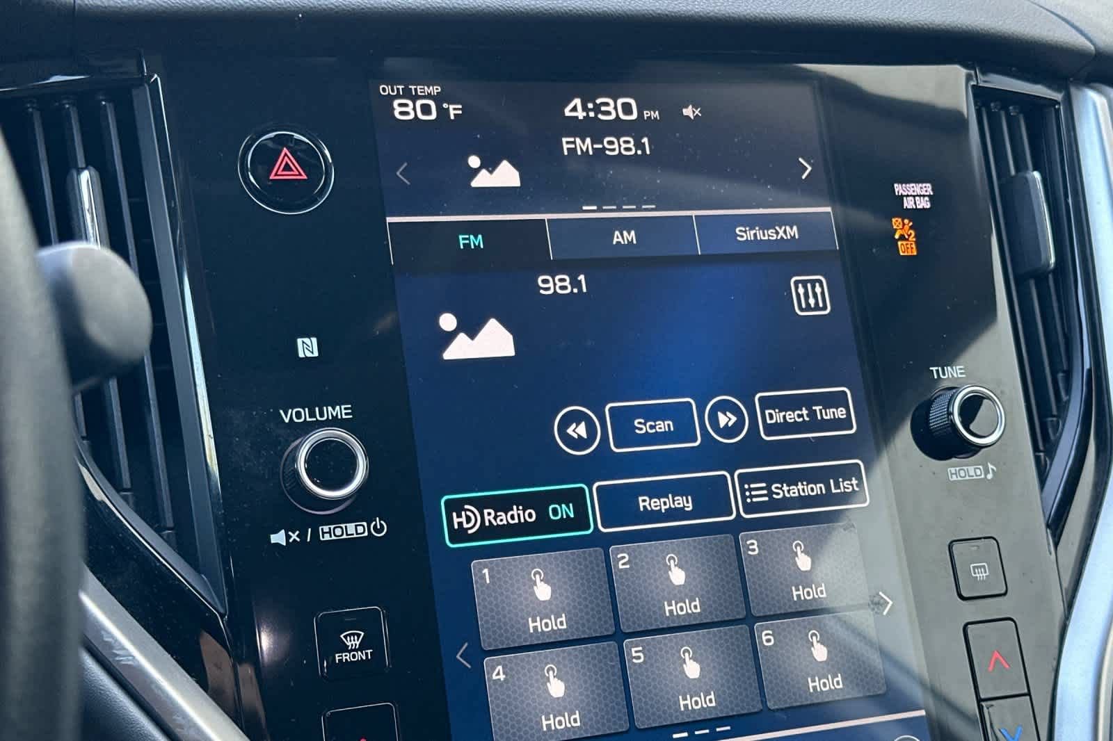 Used 2023 Subaru Outback Premium AWD/4WD image 19