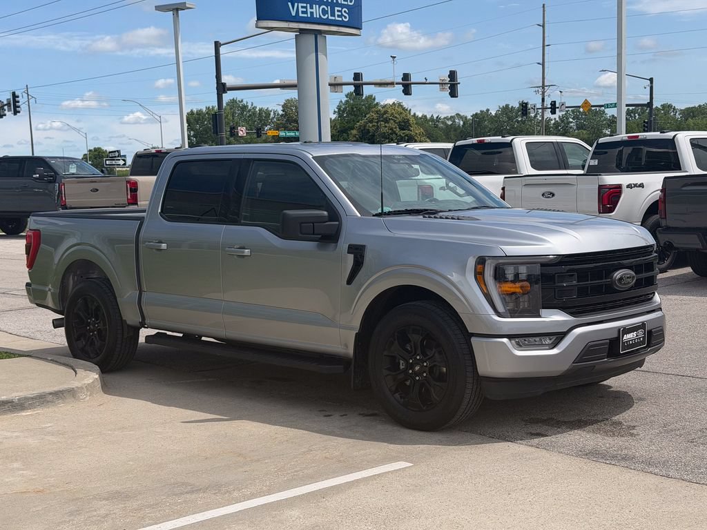 Certified 2022 Ford F150 XLT w/ Equipment Group 301A Mid RWD image 7