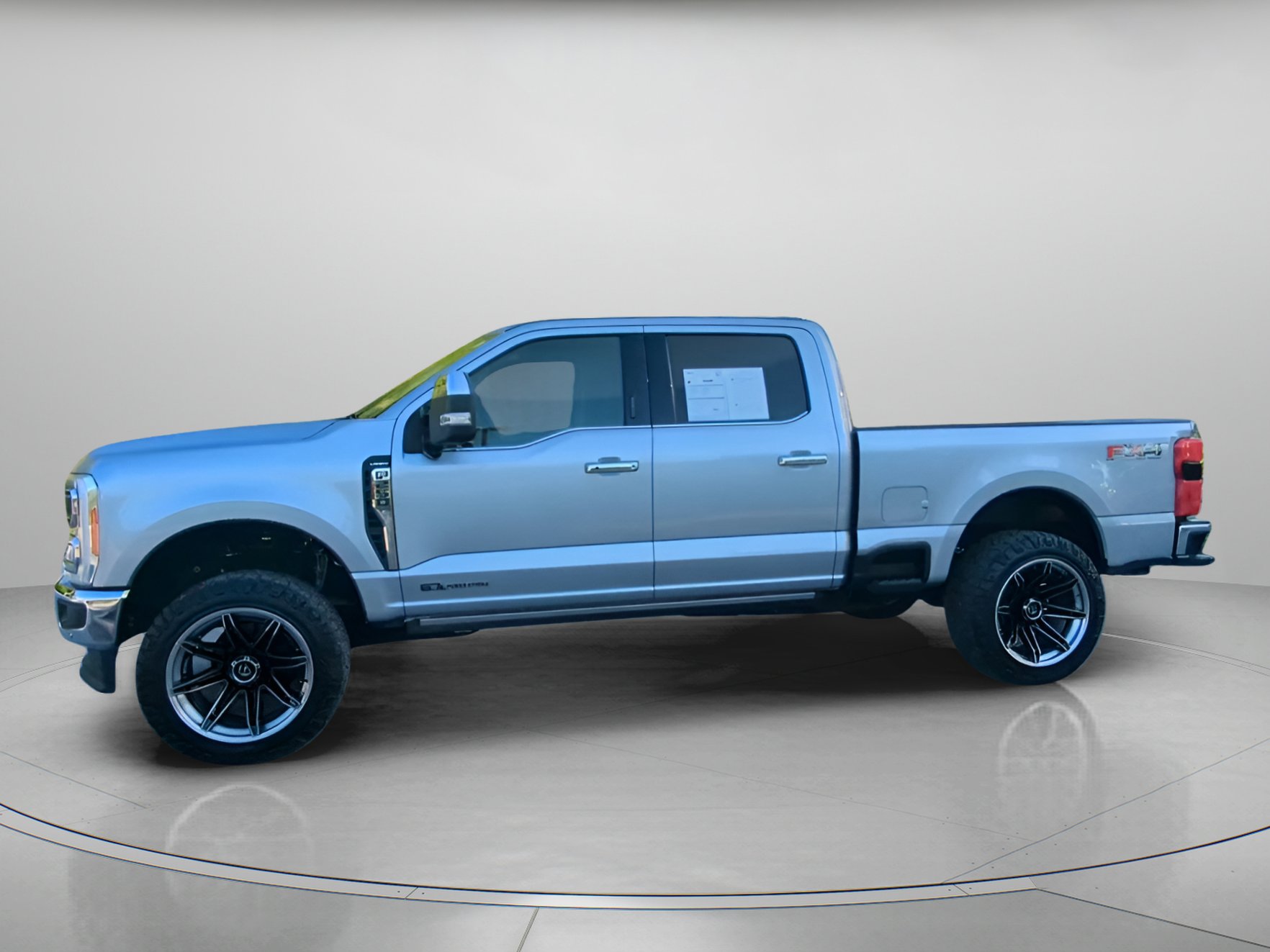 Certified 2023 Ford F250 Lariat w/ Lariat Ultimate Package AWD/4WD image 12