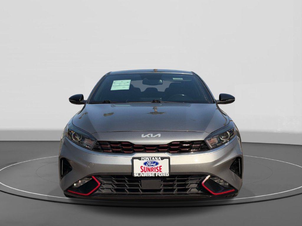 Used 2023 Kia Forte GT-Line w/ GT-Line Premium Package FWD image 3