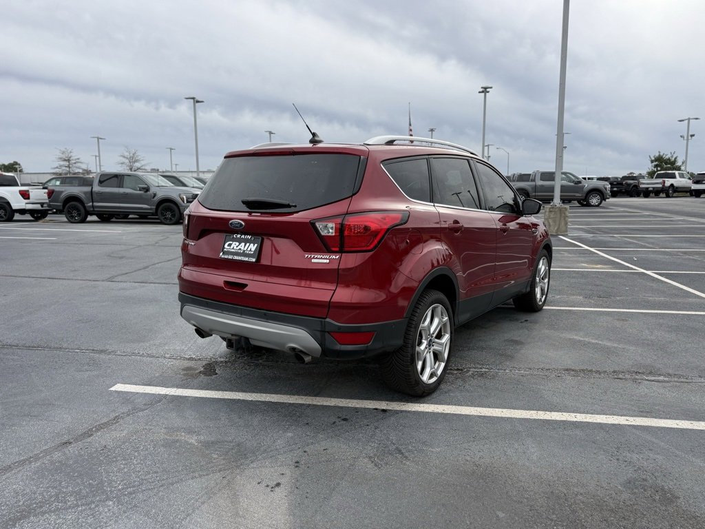 Certified 2019 Ford Escape Titanium image 8