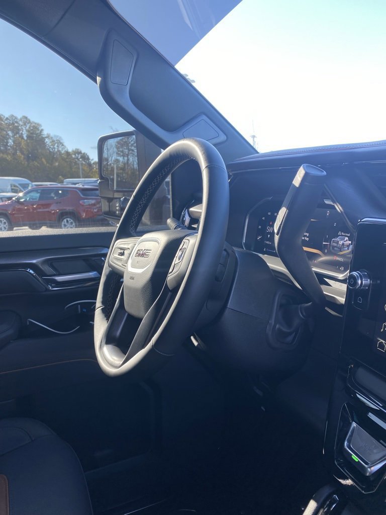 Used 2026 GMC Sierra 2500 AT4 w/ AT4 Premium Plus Package image 30