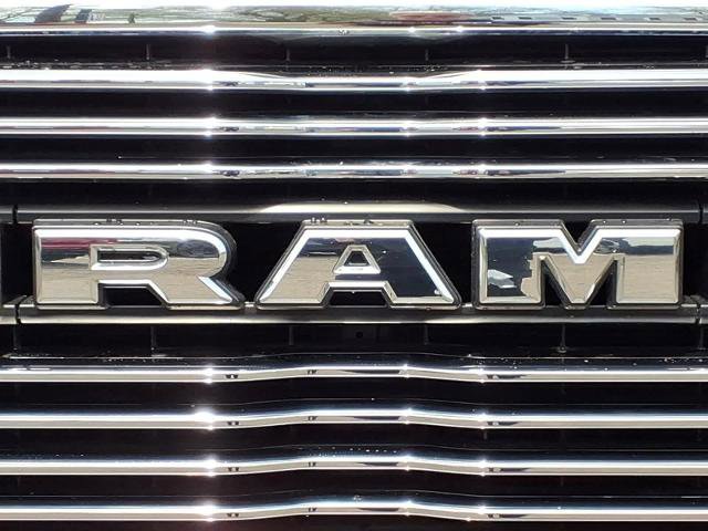 Used 2024 RAM 2500 Laramie AWD/4WD image 15