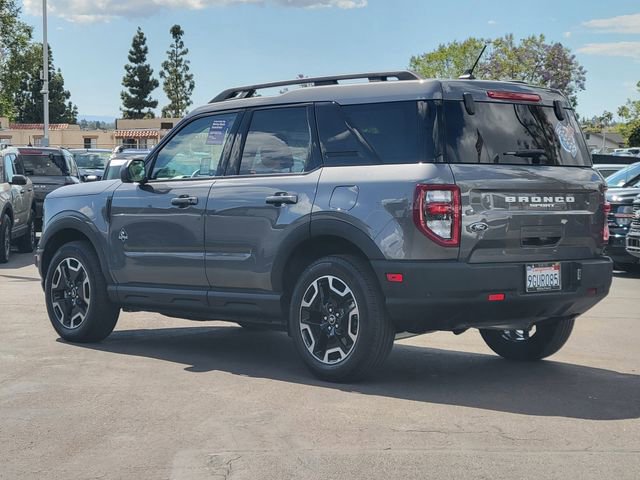 Certified 2023 Ford Bronco Sport Outer Banks w/ Tech Package image 3