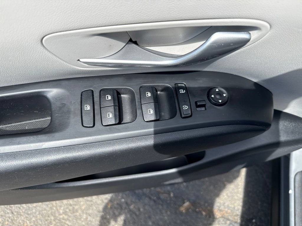 Used 2024 Hyundai Tucson SE AWD/4WD image 16