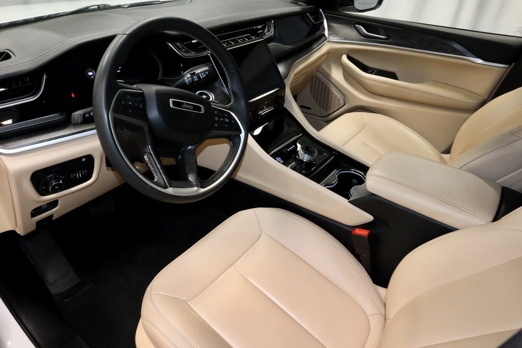 Used 2024 Jeep Grand Cherokee Limited 4xe image 25