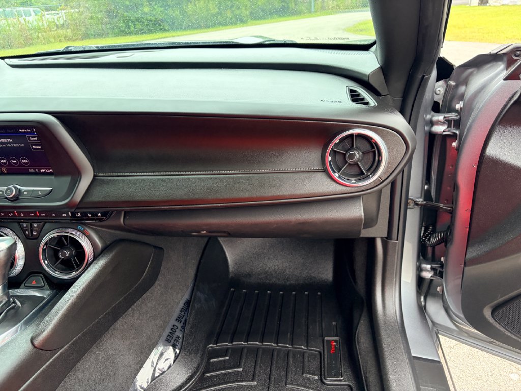 Used 2020 Chevrolet Camaro LT w/ RS Package RWD image 20