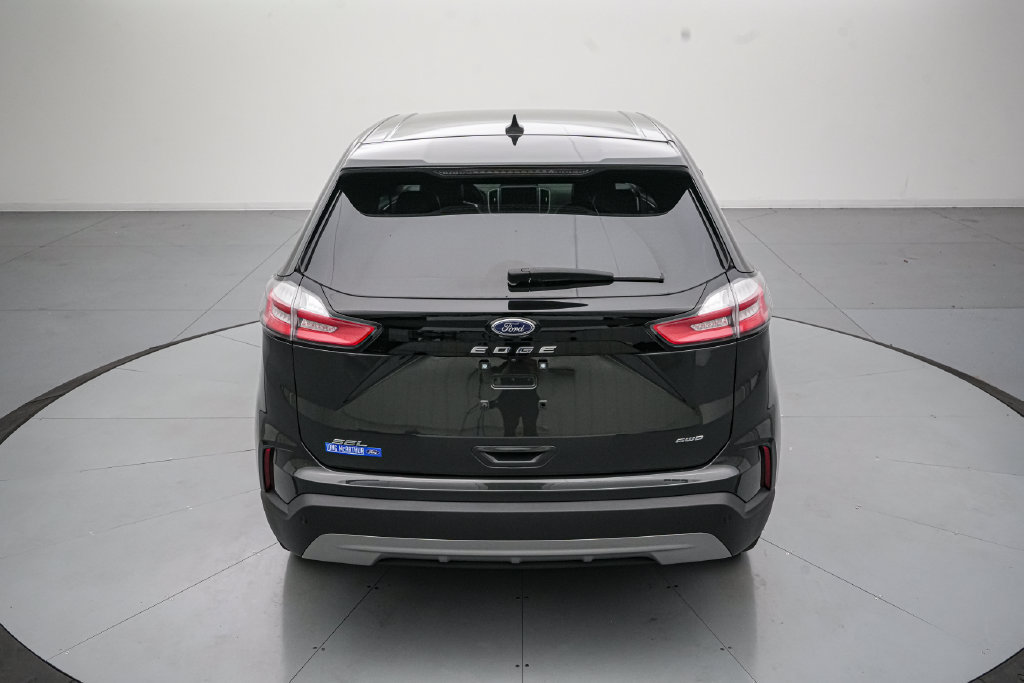 Certified 2023 Ford Edge SEL w/ Convenience Package AWD/4WD image 5