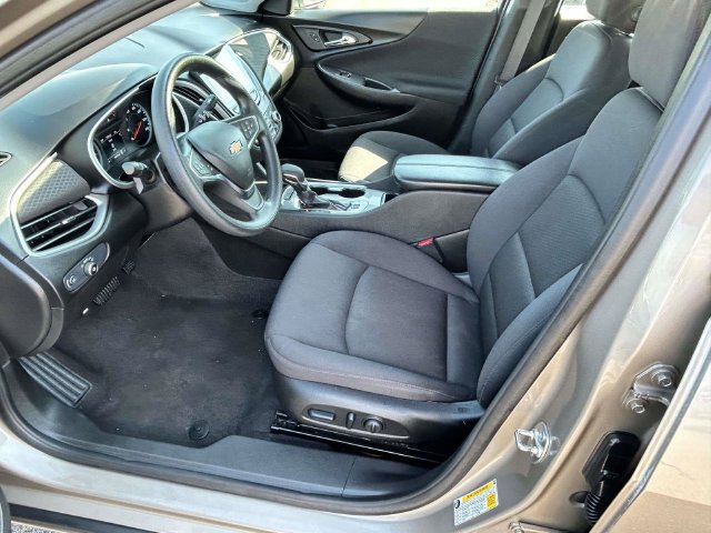 Used 2025 Chevrolet Malibu LT FWD image 27