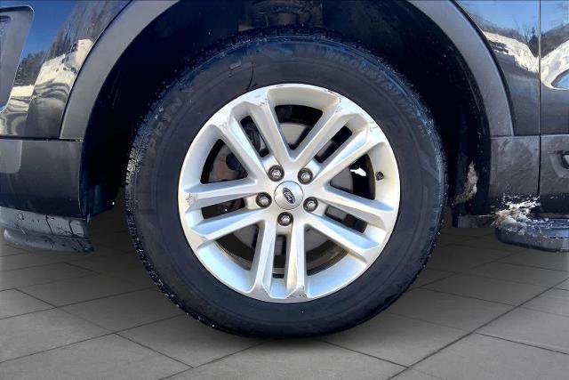 Certified 2017 Ford Explorer BASE image 10