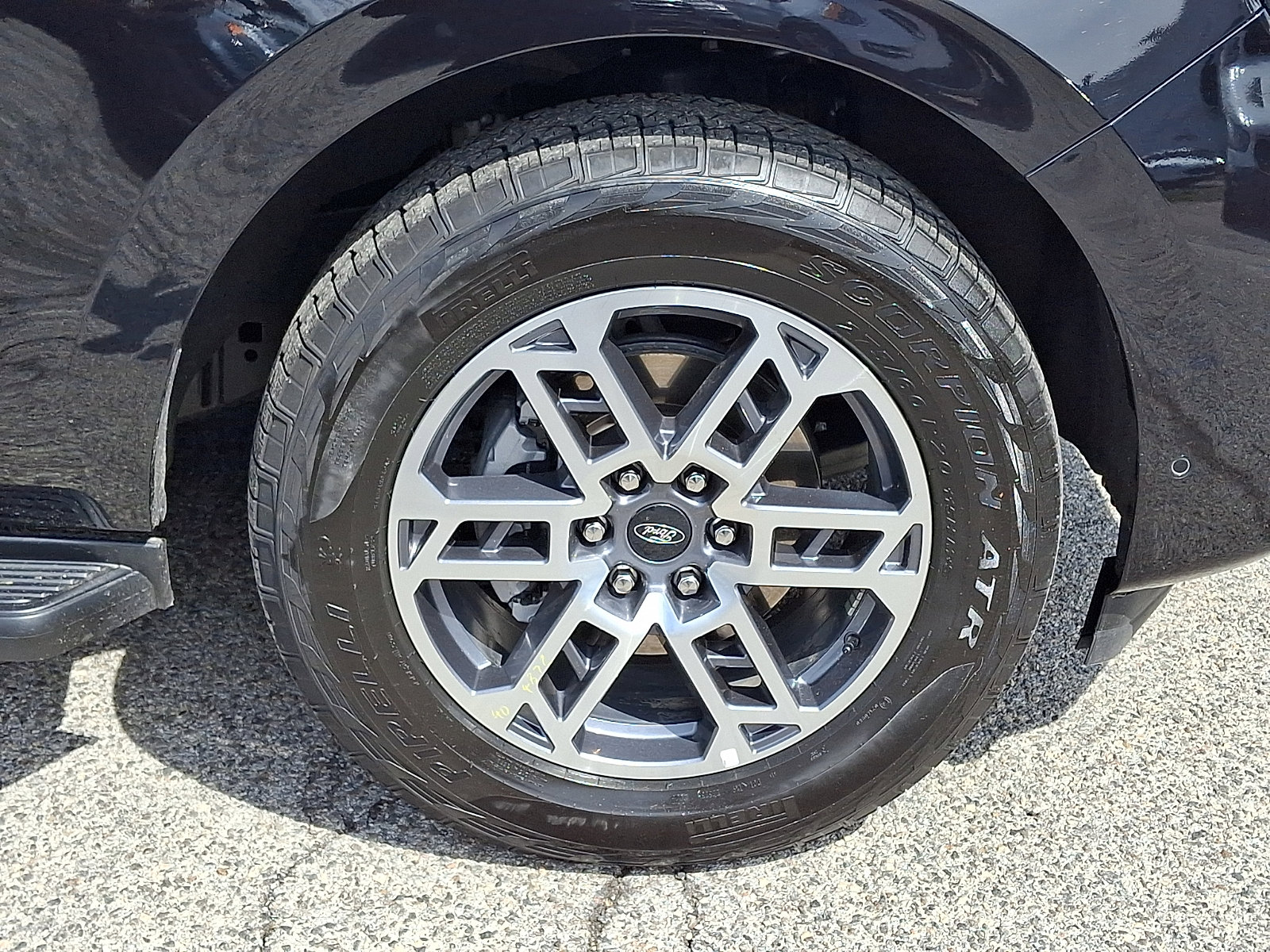 Certified 2025 Ford Expedition Max Active AWD/4WD image 11