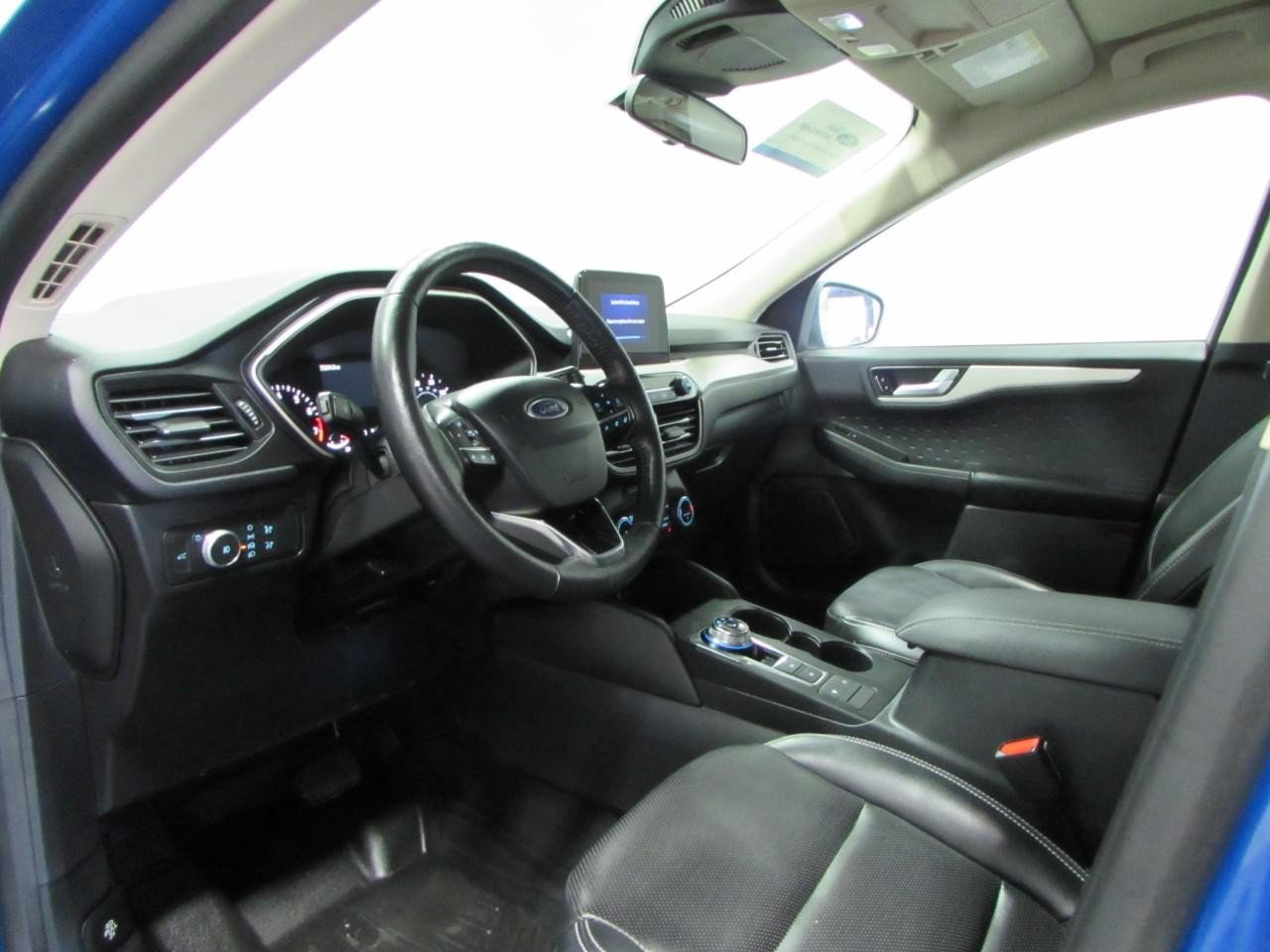 Certified 2020 Ford Escape SEL FWD image 13