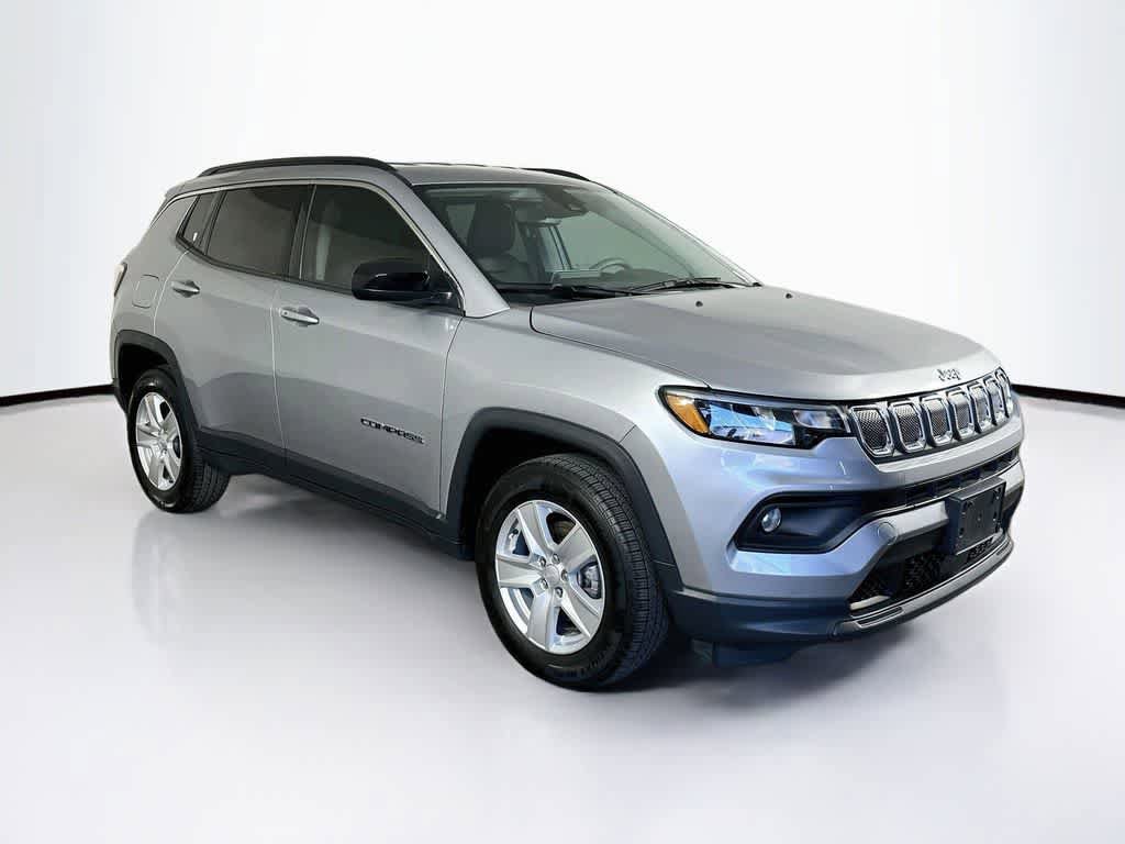Used 2022 Jeep Compass Latitude AWD/4WD image 24