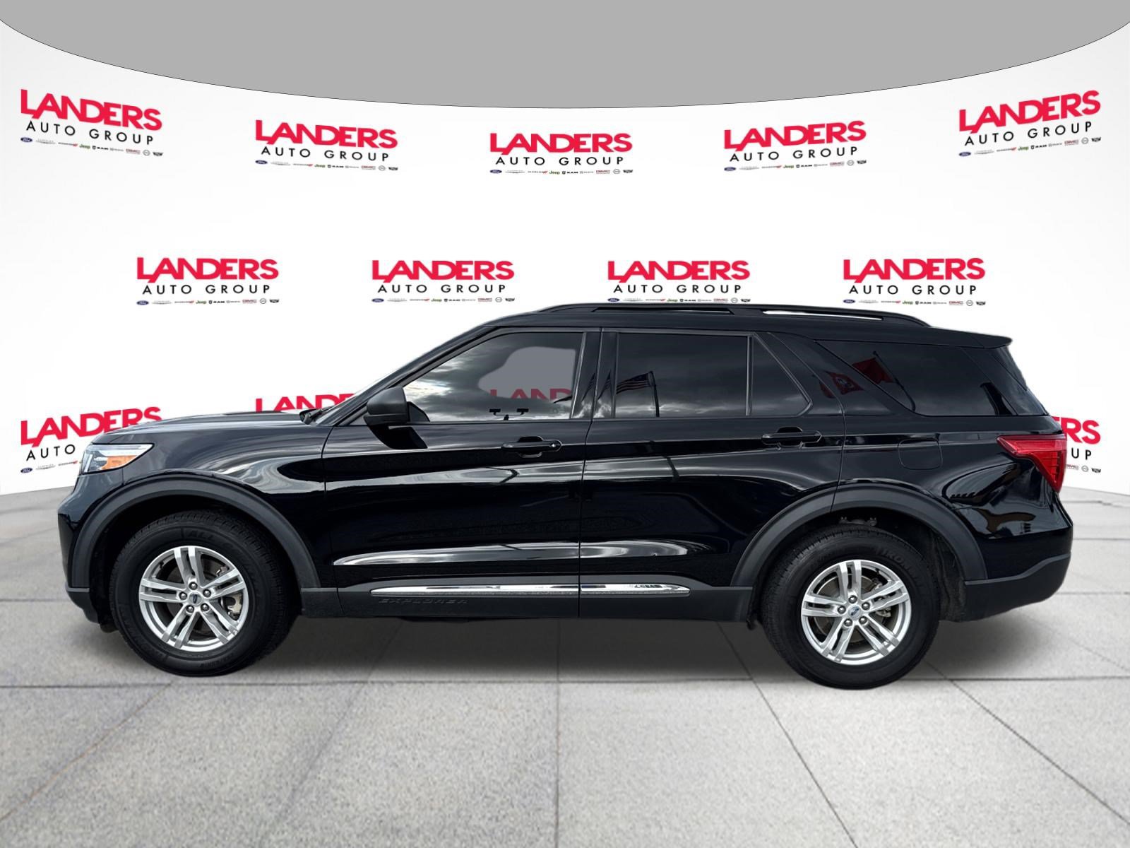 Certified 2023 Ford Explorer XLT AWD/4WD image 6