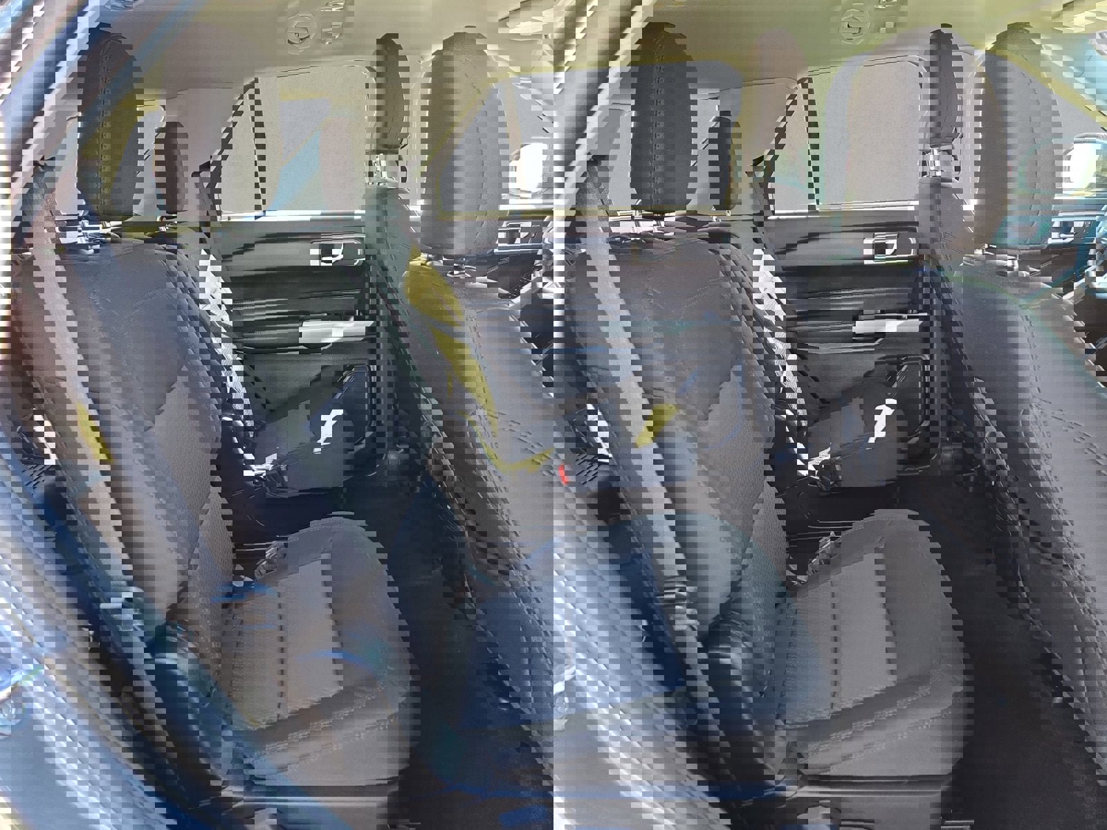 Certified 2024 Ford Explorer XLT image 24