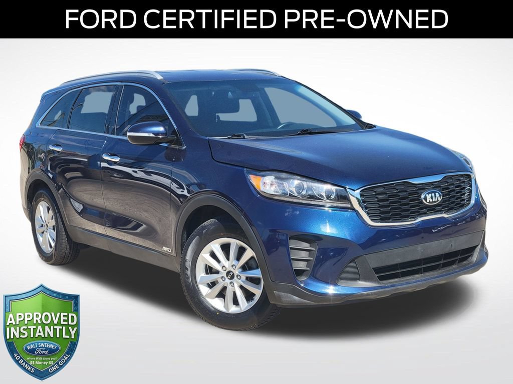 Used 2019 Kia Sorento AWD w/ LX Convenience Package image 1