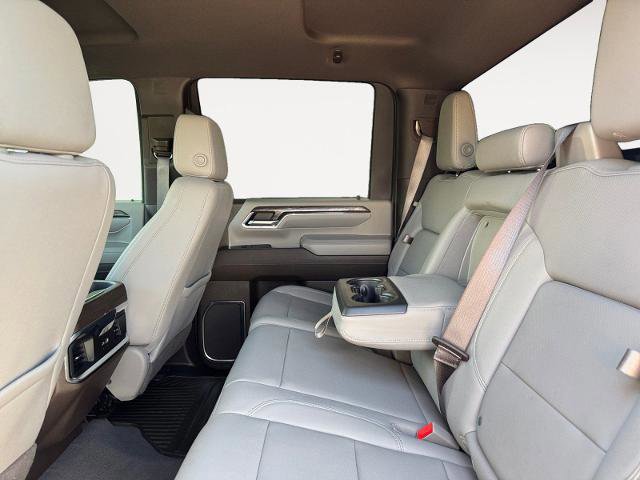 Used 2024 Chevrolet Silverado 2500 LTZ w/ LTZ Convenience Package image 13