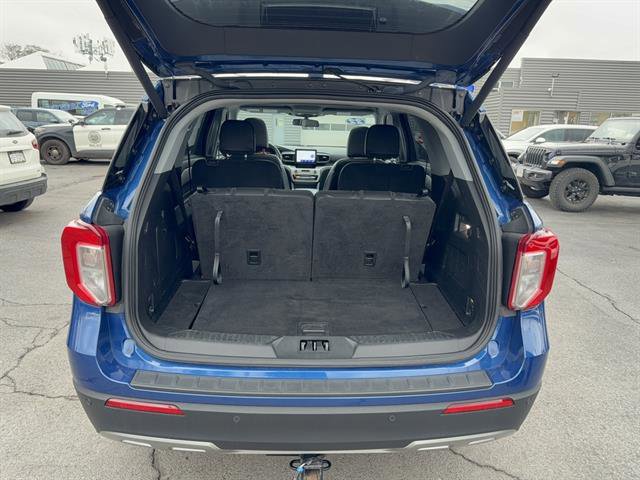 Certified 2022 Ford Explorer XLT w/ Equipment Group 202A image 12