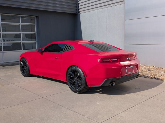Used 2018 Chevrolet Camaro LT image 4