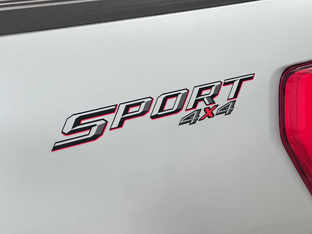 Certified 2022 Ford F150 Lariat w/ Equipment Group 502A High image 25