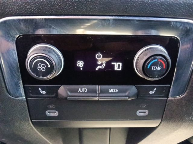 Used 2024 Chevrolet Tahoe Z71 w/ Luxury Package image 28