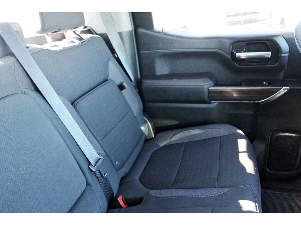 Used 2021 Chevrolet Silverado 1500 RST image 12