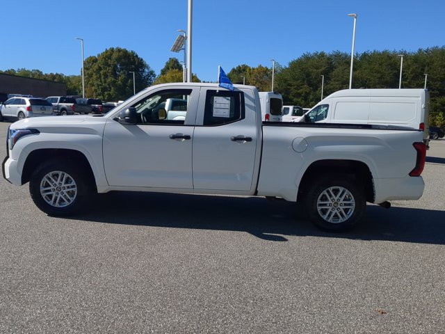 Used 2022 Toyota Tundra SR w/ SR Tow Package AWD/4WD image 7