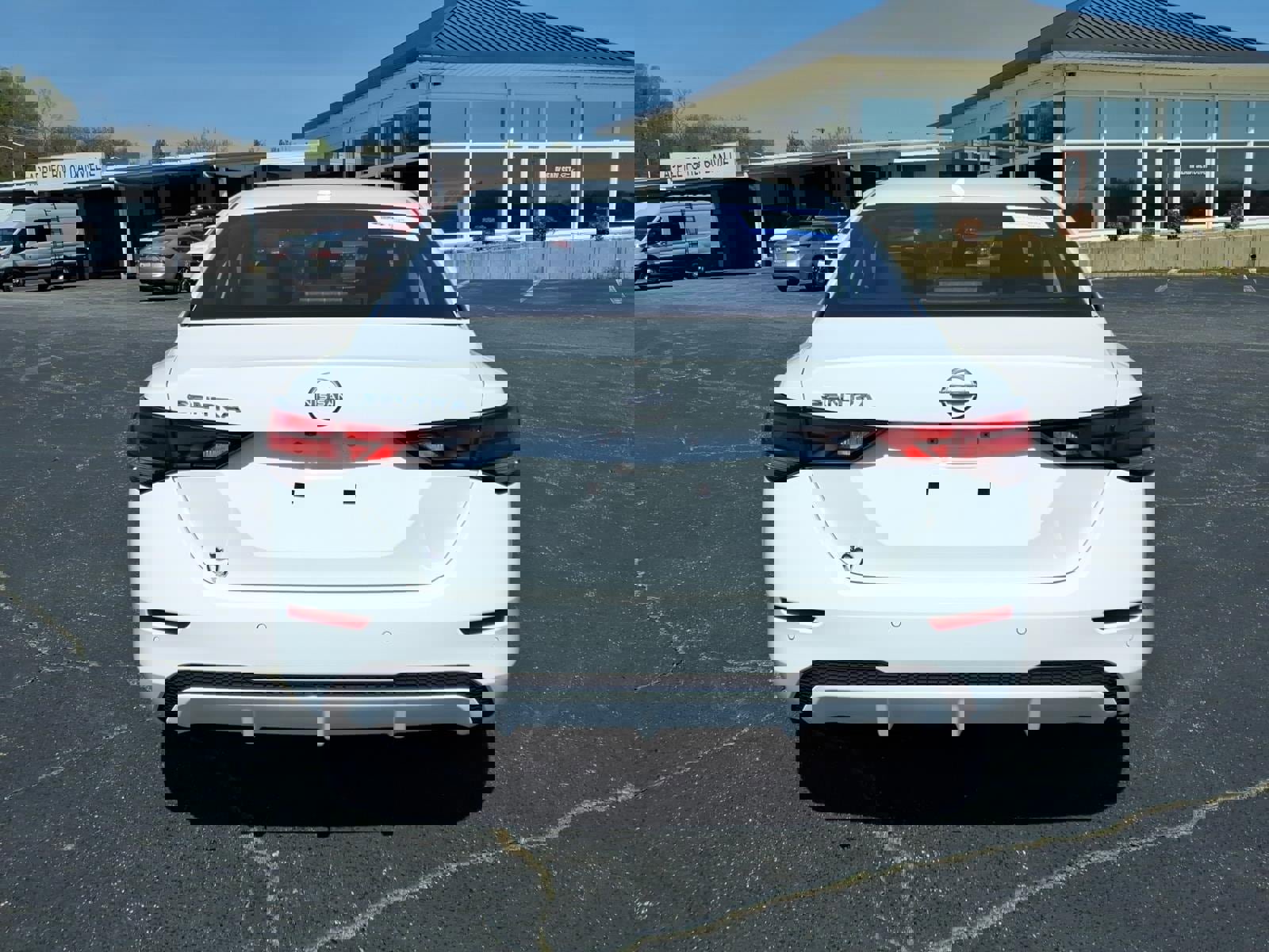 Used 2025 Nissan Sentra SV image 4